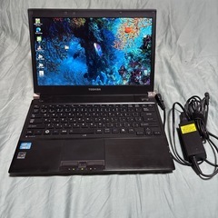 TOSHIBA R731/DIntelCore i5 16GBRAM WIN11の画像