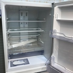 【安心の6ヶ月保証】330L 3ドア冷蔵庫 MITSUBISHI 2017年製 の画像