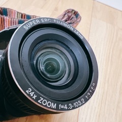 フジフィルム FinePix S3200 動作品の画像
