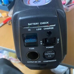 コードレスコンプレッサー&携帯用バッテリーの画像