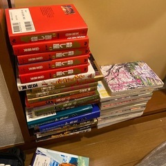 至急！5日に処分！漫画まとめ売り300円〜の画像