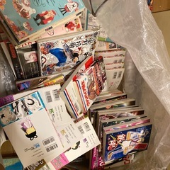 至急！5日に処分！漫画まとめ売り300円〜の画像