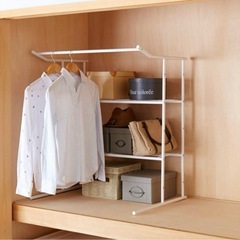 押入れハンガーラック 75cm 伸縮可能(+20㎝) 棚2段付きの画像