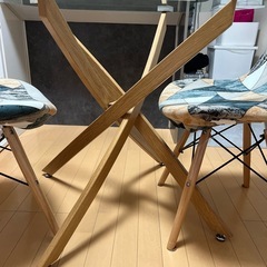 ダイニング円形ガラステーブル110cmの画像