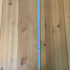 天然木材ダイニングテーブルの画像
