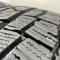DUNLOP WINTER MAXX WM02 205/60R16 16インチ スタッドレス 4本 23年製 バリ溝 アテンザスポーツ ビアンテ等　(STM017)の画像