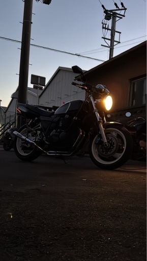 xjr400