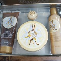 THE BODY SHOP  バニラブリス ホリデーコレクションの画像