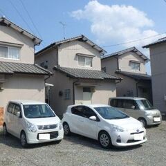 🏡2階建て賃貸戸建て　ワンルーム並みの家賃　駐車場契約必須　那珂...