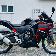 北海道　ホンダ　CBR250R  走行少ない！外装美品！タイヤ前後山あり！バッテリー付き！の画像