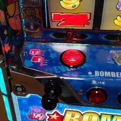 送料無料‼️ ボンバーパワフル　実機　不要機付き SANKYO ボンバーパワフル 【新パネル】 中古パチスロ実機 [4ch