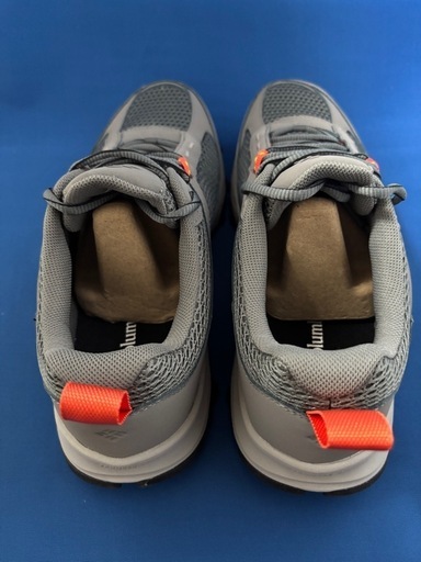 未使用コロンビアトレッキングシューズHatana Breathe 'Grey'