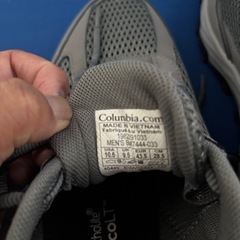 8月末まで　未使用コロンビアトレッキングシューズHatana Breathe 'Grey'の画像