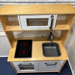 IKEAおままごとキッチンの画像