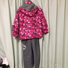 女児スキーウェア　120 取引中の画像