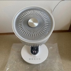 夏物セール【最終価格】卓上扇風機 DCモーター【2025年革新アップ 極静音 節電対策】6段階風量調節 360°自動首振り 12時間タイマー機能付 静音 卓上 小型 扇風機 超小型せんぷうき 強力送風 省エネ リモコン付き 一台多役 換気の画像