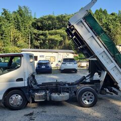三菱ふそう キャンター ３トン　ダンプ車の画像
