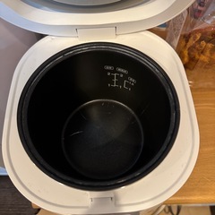 炊飯器の画像