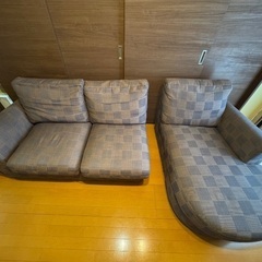 コスガ　高級ソファです。の画像