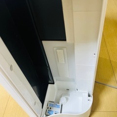 SHARP 加湿空気清浄機　KC-G40-Wの画像