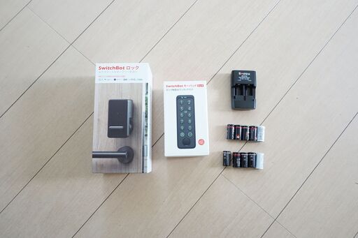 外箱 付属品有SwitchBotロックPro2台 + 指紋認証パッド +充電池 SwitchBot】「スマートロック 指紋認証パッド セット」電池交換