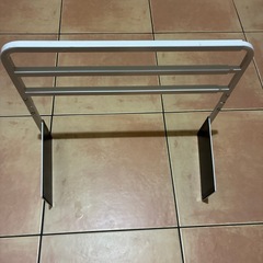 キャンセルのため再出品。山崎産業　タワー　タオルバスマット掛けマグネット。の画像