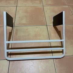 キャンセルのため再出品。山崎産業　タワー　タオルバスマット掛けマグネット。の画像
