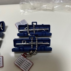 791   ガチャ　キラメッキ楽器#20の3種•4点セットですの画像