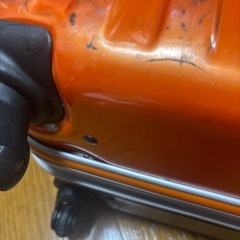 無料！帰省にいかがですか？スーツケース　大　　ジャンク　の画像