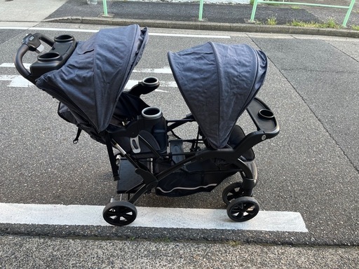 ※決まりました。（美品）二人乗りベビーカー