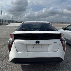 ペリウスAパッケージ2017 hybrid の画像