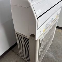 FUJITSUエアコン2.8K 10畳用　2019年製　フィルター掃除機能付きの画像