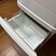 【中古】大型冷蔵庫　三菱 MR-CU37M-Wの画像