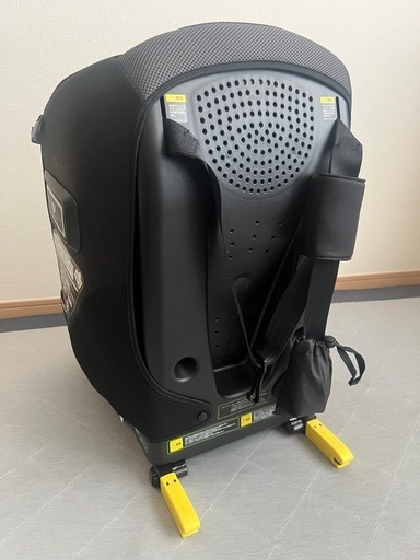 チャイルドシート  アップリカ フォームフィット ISOFIX セーフティープラス