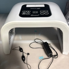 4色オメガライト美顔器の画像