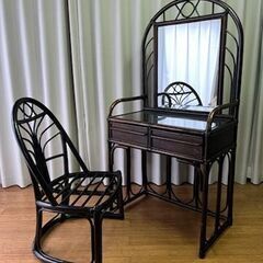 籐ドレッサー（椅子付）の画像