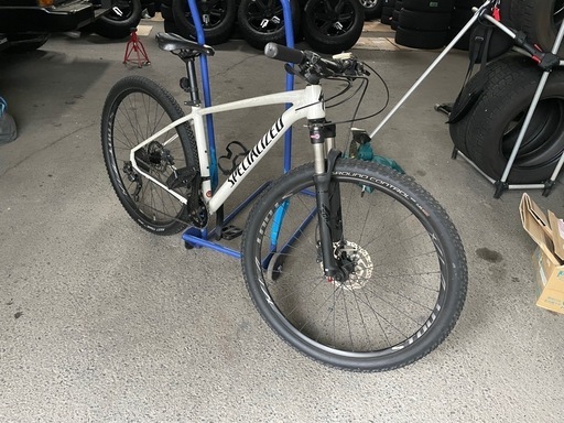 SPECIALIZED ROCKHOPPER  スペシャライズド  シマノ2×9　 Mサイズ MTB 29インチ