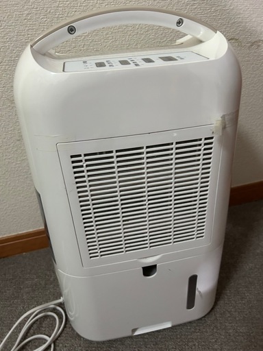 衣類乾燥除湿器 アイリスオーヤマ KIJC-H652-N 2021年製中古動作品 楽天市場】【中古品】アイリスオーヤマ 衣類乾燥除湿機 2021年製