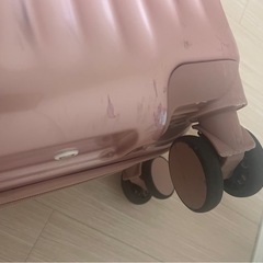 キャリーケースの画像