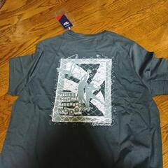 【新品未使用】Reebok　Tシャツ カーキの画像