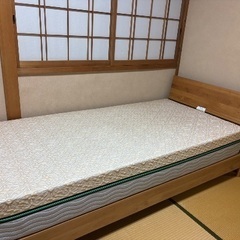 他で決まりました！シモンズ　マットレス　美品