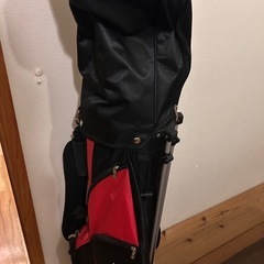 ゴルフキャディバック　スタンド付き　ほぼ未使用の画像