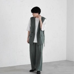 セットアップ　ベルテッドダブルジレの画像