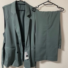 セットアップ　ベルテッドダブルジレの画像