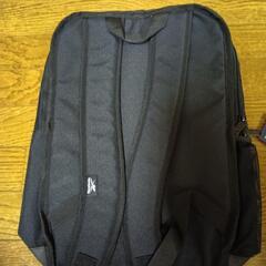 【新品未使用】Reebok　リュック　バックパック　黒　の画像
