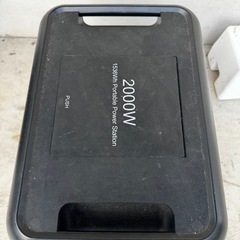 ポータブル電源　壊れてます　TALLPOWER 2000wの画像