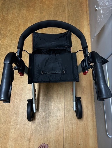 都内引取歓迎値引有　BODY RAJA サンドバッグ 185cm【極美品】自立型 RAJA BODY サンドバッグ 自宅 パンチングバッグ 185cm 自立式