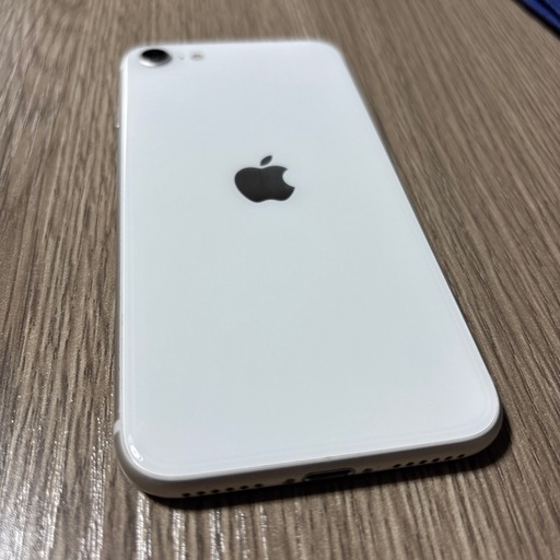 傷少iPhone SE 第3世代 128gb スターライト BT残量86% 傷少なめiPhone SE 第3世代 128gb スターライト simフリー BT残量86%