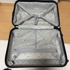 キャリーケース　マリークレールの画像