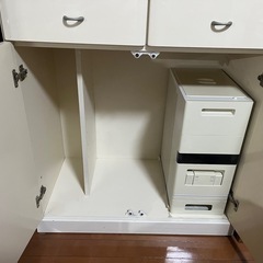【決定】食器棚の画像